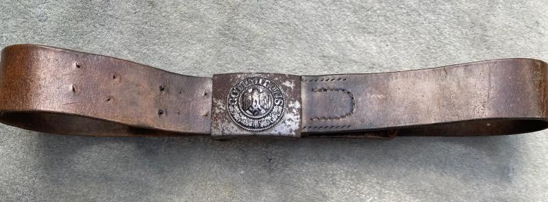 WEHRMACHT COMBAT BUCKLE AND LEATHER BELT.