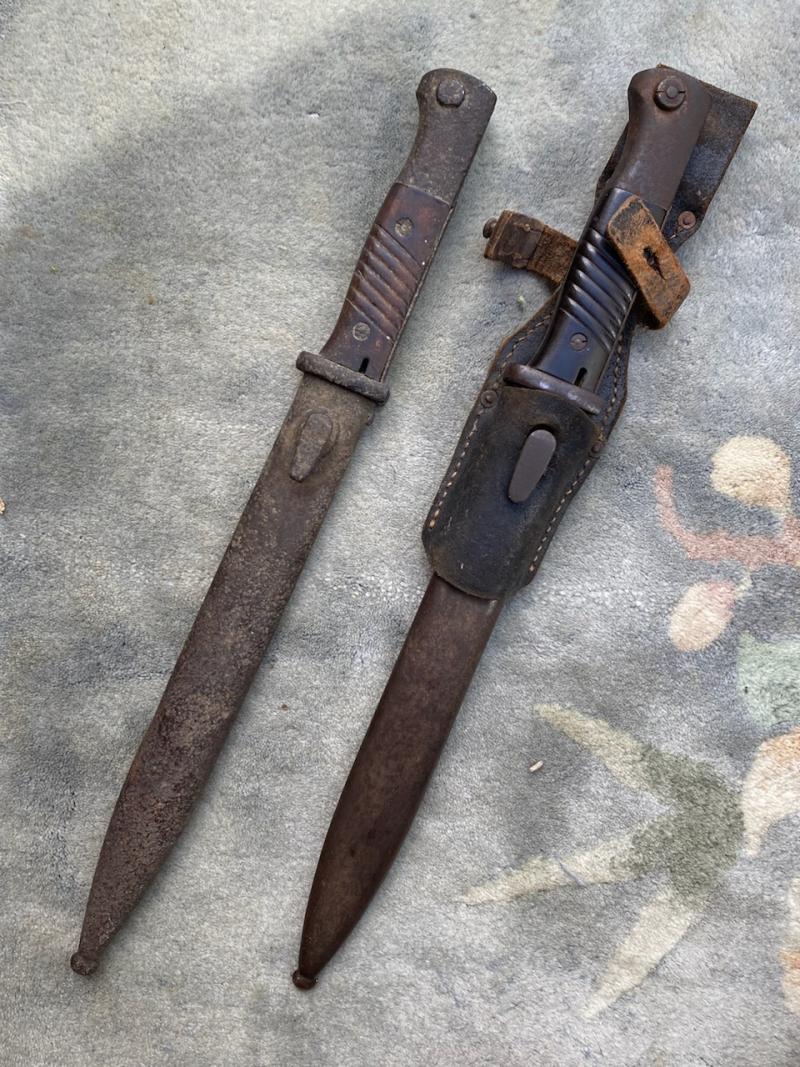 K98 COMBAT BAYONET WITH ORIGINAL FROG.(with ‘as found’ K98 included )