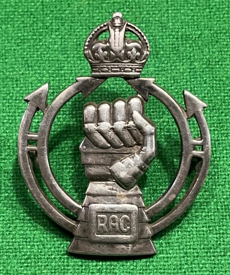 Royal Armoured Corps WW2 Officer's Silver Beret Badge.