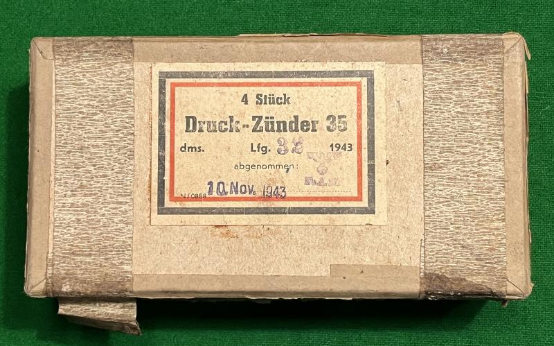 WW2 German Druck Zunder 35 Fuse container.