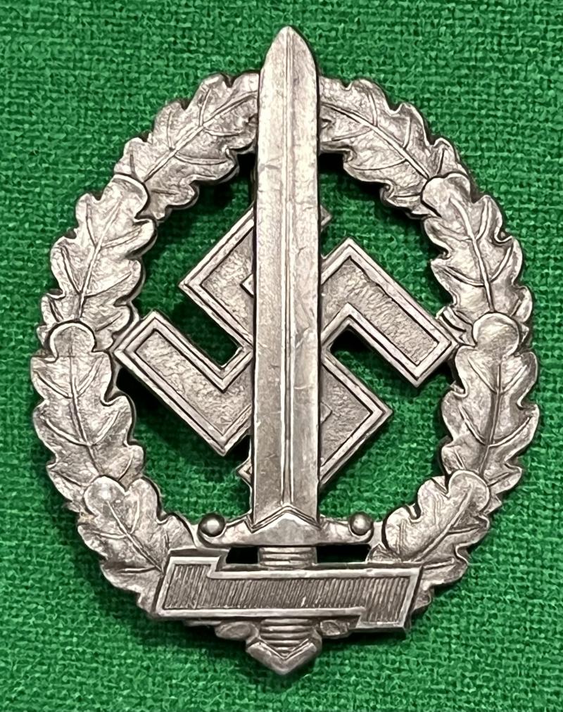 SA Sports Badge For War Wounded.