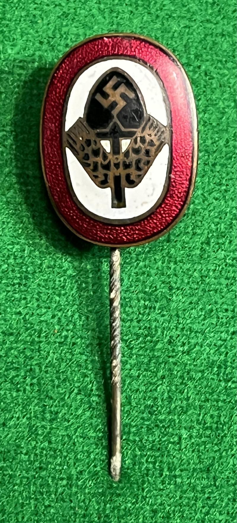 Reichsarbeitsdienst (RAD) stickpin.