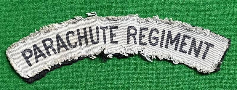 Parachute Regiment Printed Cloth Shoulder Title.