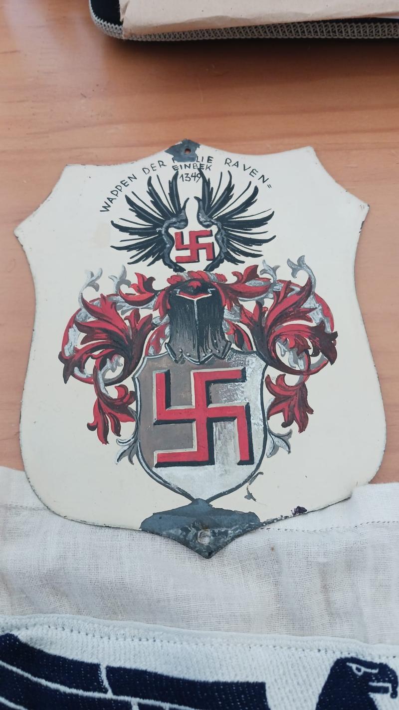 A MOST INTERESTING GERMAN FAMILY PLAQUE STOLEN FROM A HOUSE IN WW2.