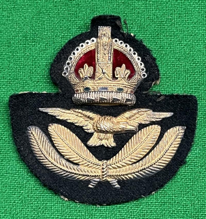 WW2 RAF Officer Rank Service Dress cap badge.