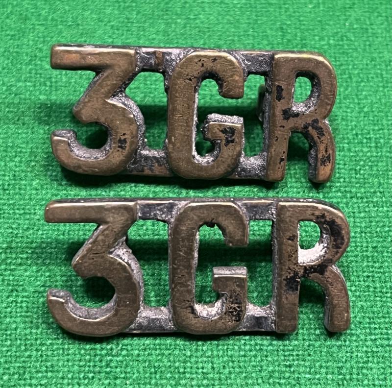 3rd Gurkha Rifles shoulder titles.