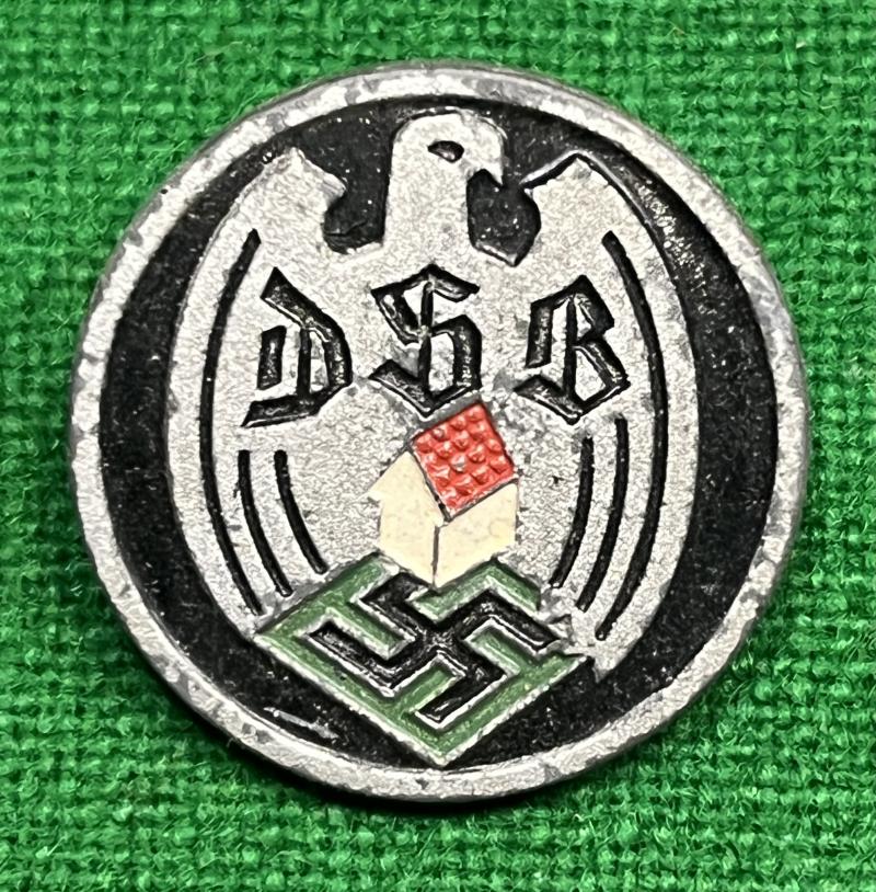 Third Reich Deutscher Siedlerbund lapel badge.