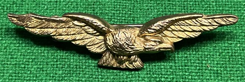 R.A.F. Pathfinder official aircrew wing.