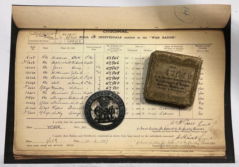 Boxed WW1 British Silver Wound Badge - K.O.Y.L.I.