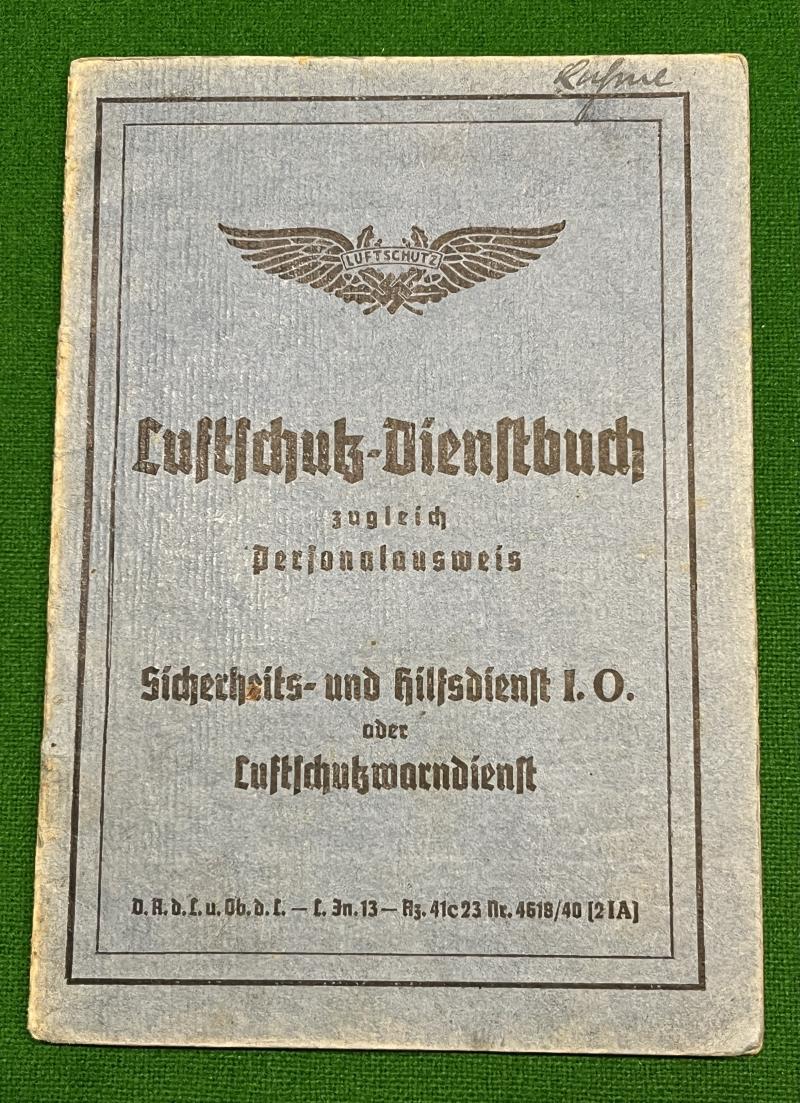 Luftschutz Service Book/Ausweis.
