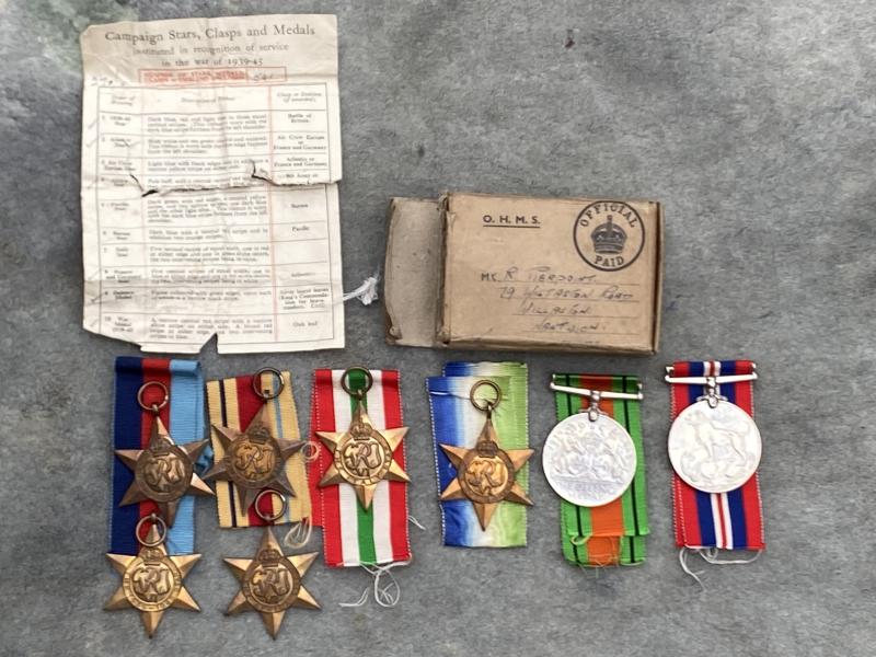 AN UNISSUED SET OF 6 WW2 CAMPAIGN MEDALS IN ORIGINAL WD BOX.