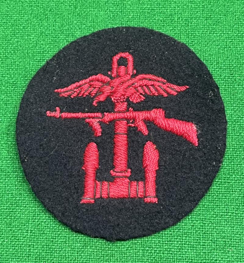 Embroidered Combined Operations Badge.
