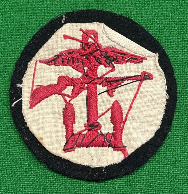 Embroidered Combined Operations Badge.
