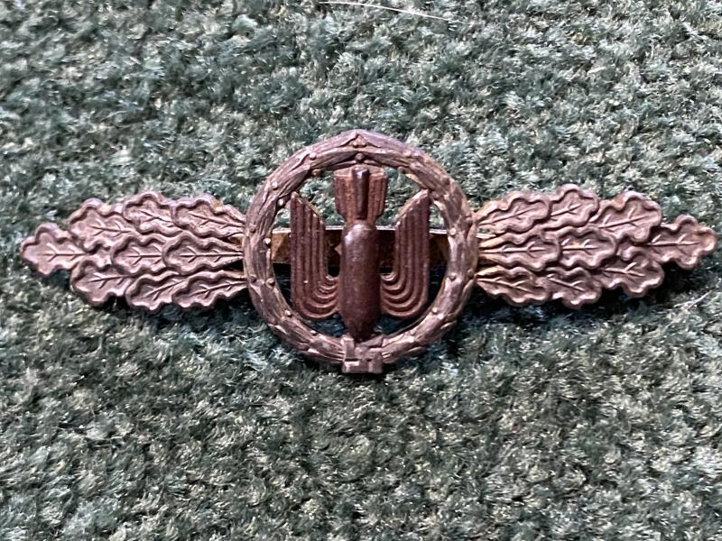 ORIGINAL LUFTWAFFE FLIGHT BOMBER BAR In SILVER.