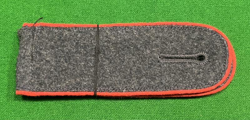 Luftwaffe Flak O/R,s shoulder boards.