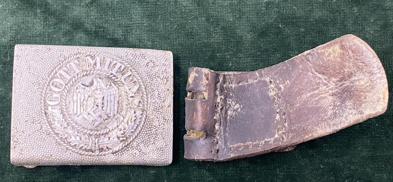 THIRD REICH ALLOY WHERMACHT BELT BUCKLE AND LEATHER KEEPER.