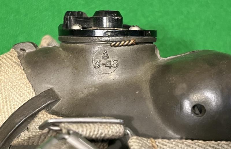 WW2 RAF H-type oxygen mask.