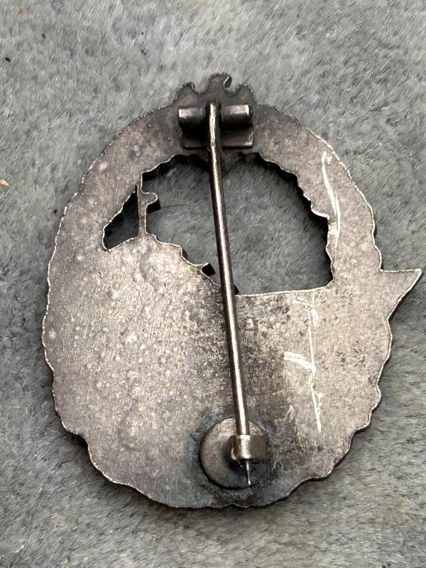 THIRD REICH KRIEGSMARINE DESTROYER WAR BADGE.