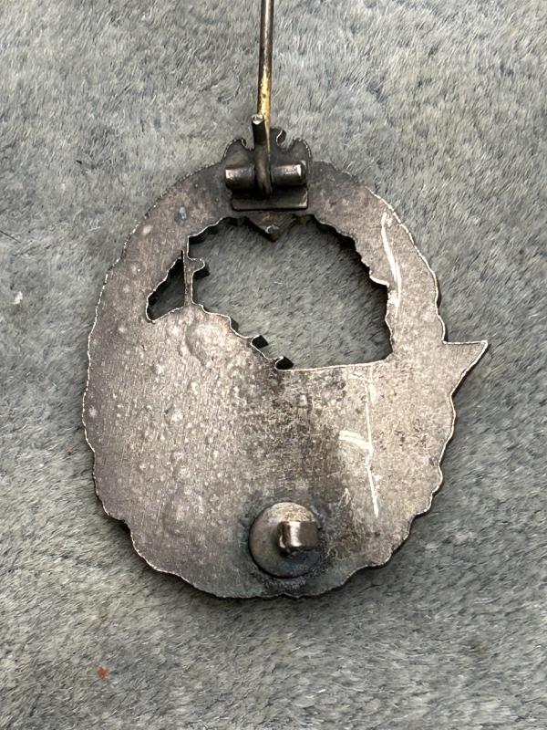 THIRD REICH KRIEGSMARINE DESTROYER WAR BADGE.