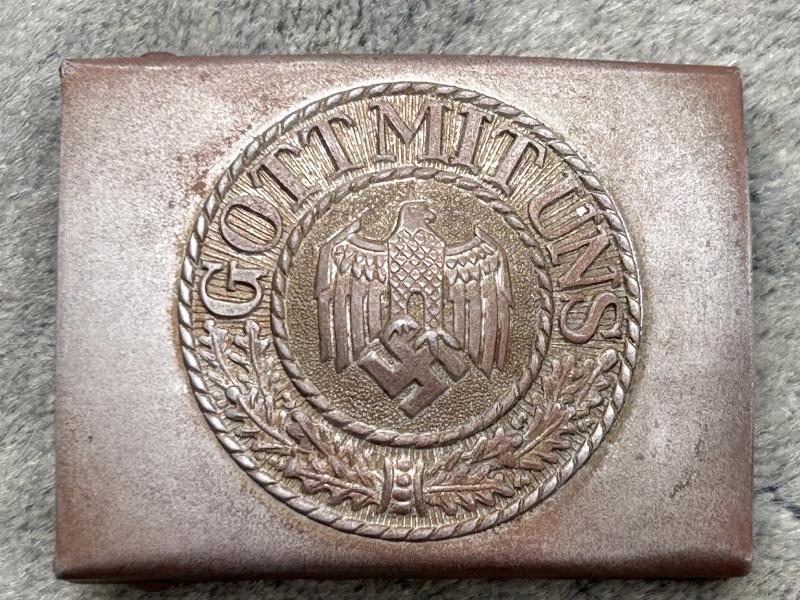 THIRD REICH WEHRMACHT STEEL BELT BUCKLE.