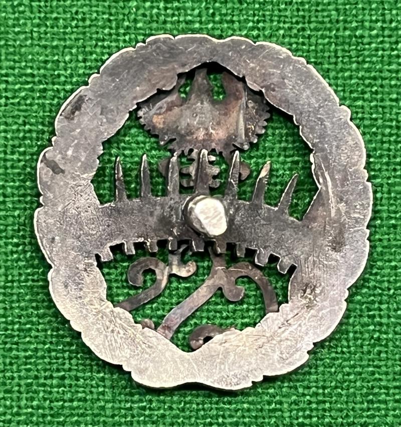 Polish Central Gunnery School breast badge.