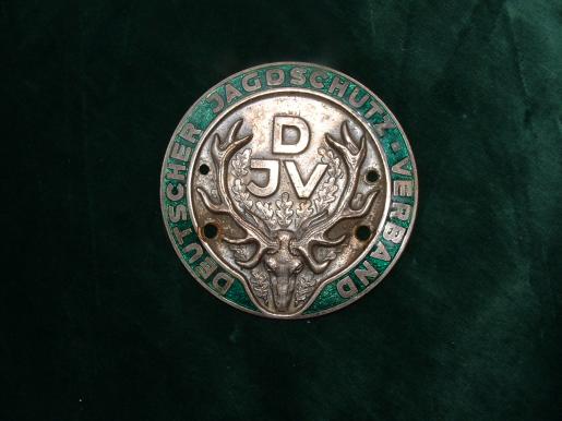 DEUTSCHER JAGDSCHUTZ VERBAND CAR BADGE ENAMEL