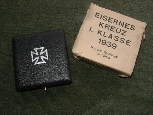 MINT UNISSUED THIRD REICH EK1 IN CASE AND CARDBOARD OUTER BOX.