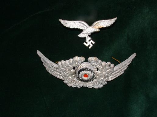 ORIGINAL ALLOY LUFTWAFFE VISOR CAP COCKADE/EAGLE SET.