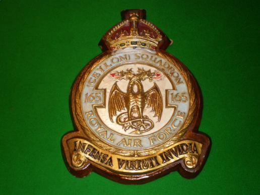WW2 British RAF 165 Squadron Crest.
