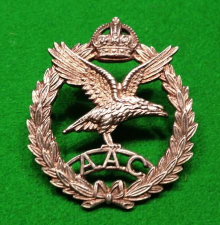 Silver Army Air Corps Capbadge.