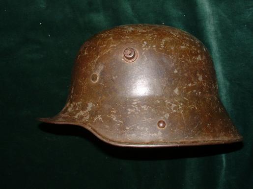UNALTERED, ORIGINAL PAINT M16 WW1 GERMAN STEEL HELMET.