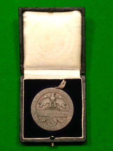 Cased Reichsnahrstand Exhibition Munich 1937 Medallion.