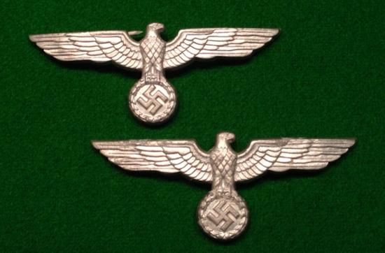 WW2 German M35 O/R's cap eagles.