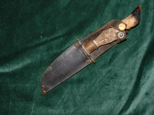 LITTLE HUNTING SHEATH KNIFE BY WILLIAM RODGERS.