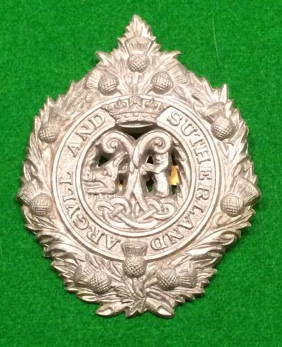 WW2 Argyll and Sutherland Highlanders Plastic Cap badge.