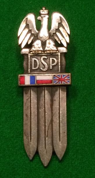 Polish WW2 2nd Infantry Division Breast Badge. 