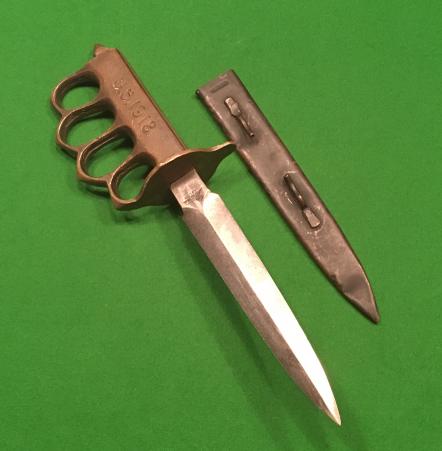 1918 US Knuckle Knife.