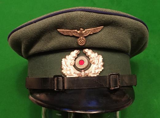 Third Reich Army Signals Enlisted Man's/NCO's Visor Cap.