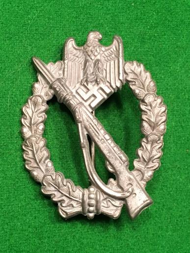 WW2 Infantry Assault Badge.