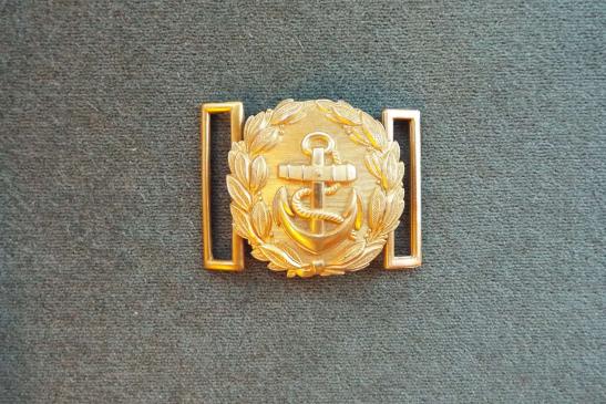 LARGE GILT THIRD REICH BUCKLE FOR NAVY PARADE BELT.