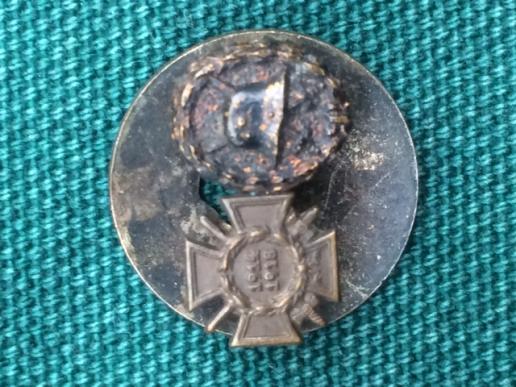 VERY UNUSUAL 12mm MINIATURE MEDALS ON BUTTON HOLE FIXING.