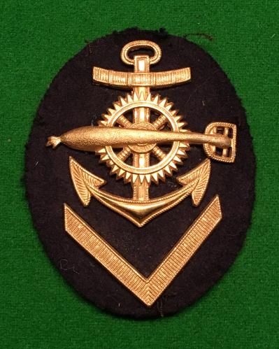 Guilded Metal Kriegsmarine Sleeve Career Insignia.