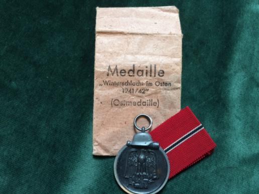 UNISSUED/MINT EASTERN FRONT MEDAL IN PACKET!