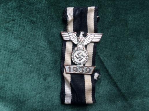 AN EARLY BAR TO THE IRON CROSS 2nd CLASS (SPANGE)