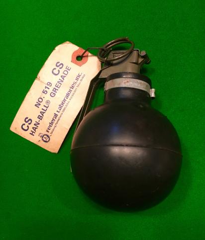 US No.519 CS ' Han-Ball ' Grenade.