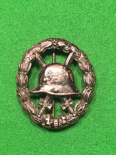 WW1 Imperial Cut-Out Black Wound Badge.