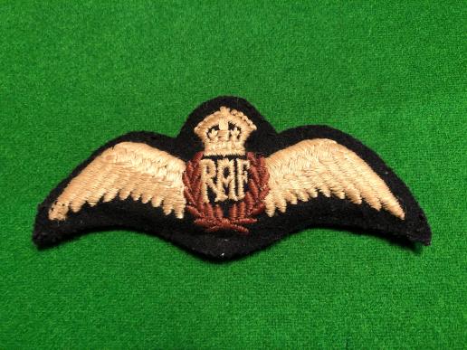 WW2 Padded RAF Pilot Wing.