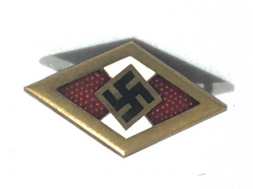 GOLDEN HITLER YOUTH HONOUR BADGE.