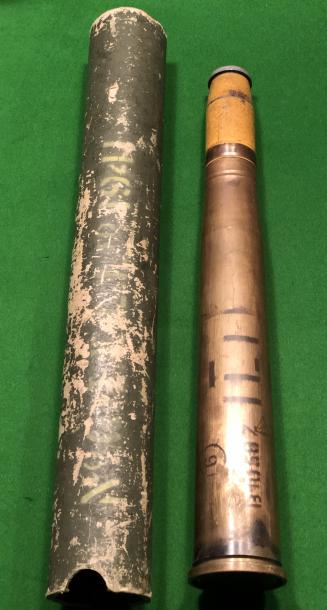 WW2 Unfired 40mm Bofors Round.