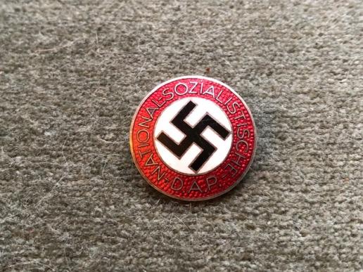 NSDAP MEMBERSHIP 23mm ENAMEL PINBACK BADGE. (4)